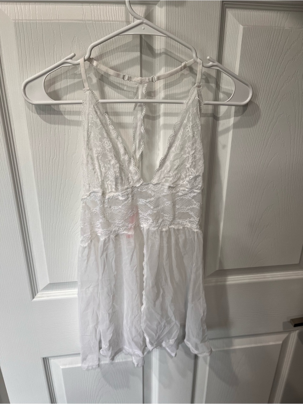🍃Victoria's Secret Medium  White Lace Chemise